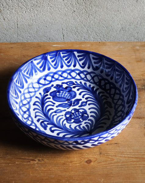 Blue and white serving bowl sale