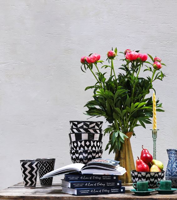 Moroccan Black and White Bowl - Varied styles
